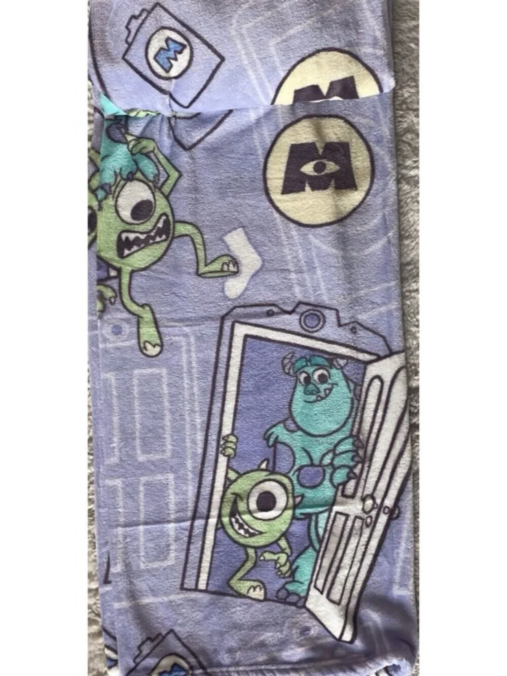 Disney‎ Pixar Monsters Inc Throw Blanket 50”X 70” Sully Mike Boo VIRAL NEW